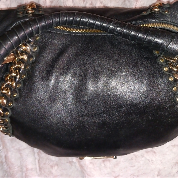 Michael Kors black w/gold hobo Bag Pre-Loved - Picture 3 of 9